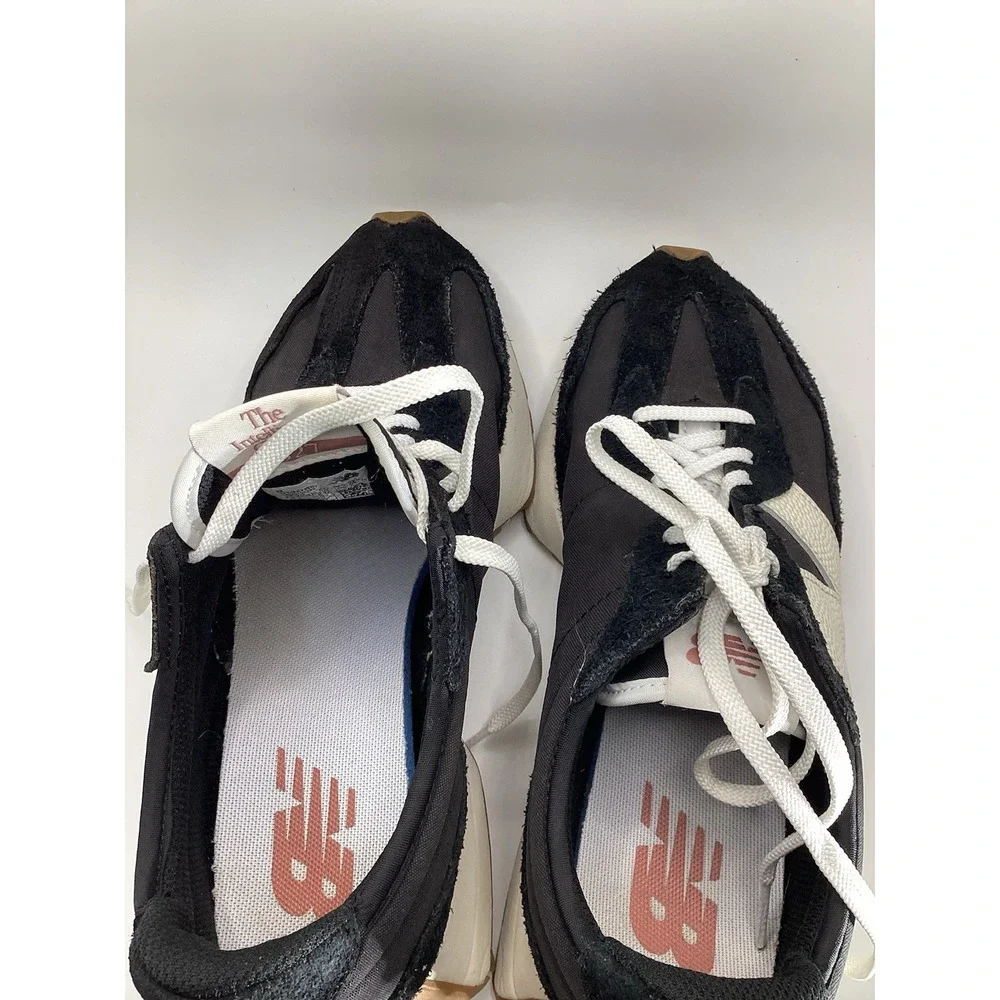 Size 9.5 - New Balance 327 Black White Gum W